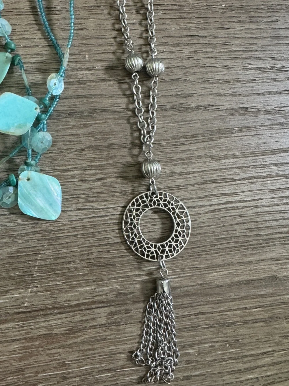 Lot of 5 necklaces